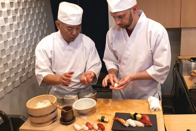 Experience Sushi Making Classes With Professionals in Tokyo - Key Takeaways