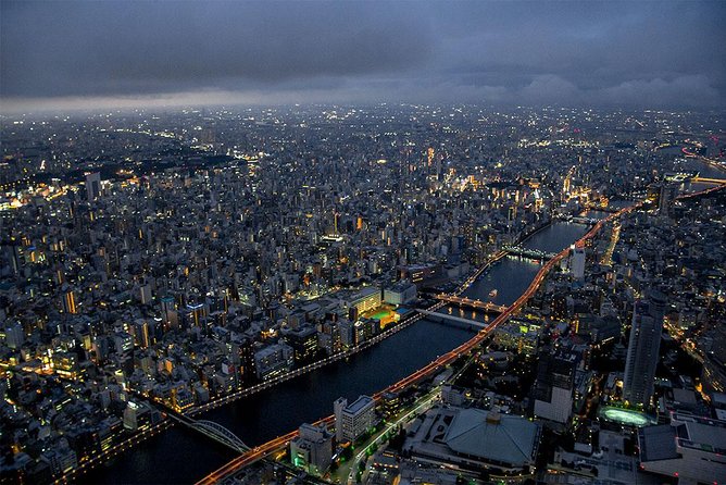 [22 Min]Tokyo City Lights Helicopter Tour : Skytree+Asakusa - Weight Limit Information