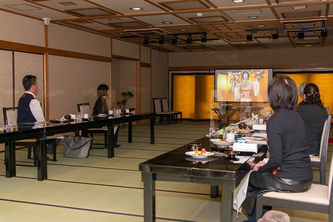 Akasaka Odori Video and Geisha Experience in Luxury Restaurant - Key Takeaways