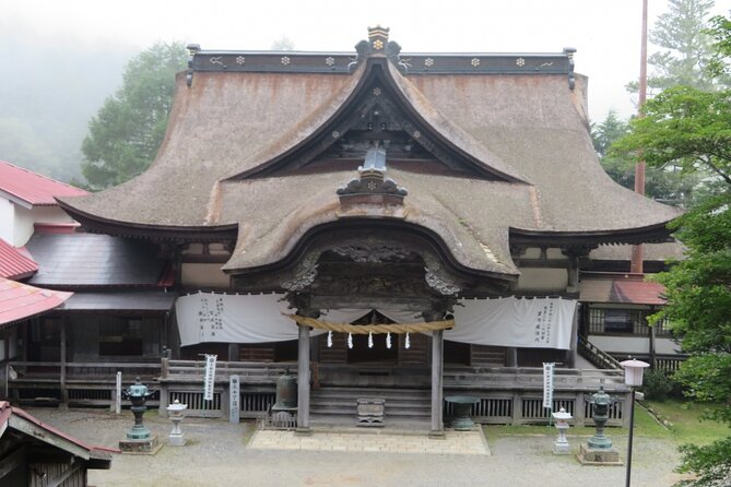 2-Day Private Guided Overnight Hike & Buddhist Temple Stay in Shichimenzan - Booking and Confirmation Process