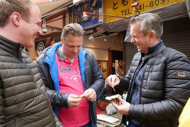 tsukiji-fish-market-food-walking-tour-tour-highlights