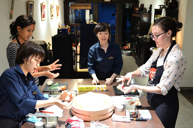 Private Market Tour and Sushi Class in Asakusa With a Chef - Key Takeaways