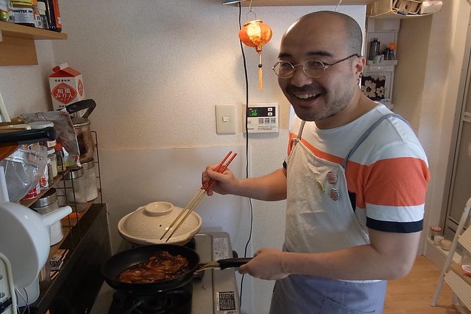 Enjoy a Japanese Cooking Class With a Humorous Local Satoru in His Tokyo Home - Key Takeaways