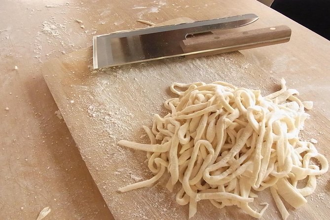 Japanese Cooking and Udon Making Class in Tokyo With Masako - Reviews