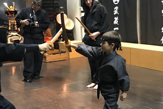 90-min Elite Ninja 5 Basic Techs in the Ninja Clan Dojo in Tokyo - Training Etiquettes and Rituals