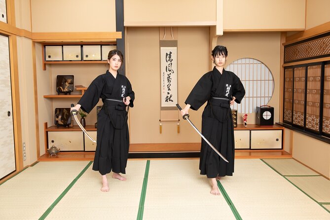 Tokyo Asakusa Samurai Sword Experience Tour With Licensed Guide - Meeting and Pickup Details