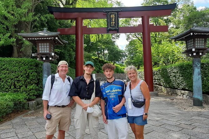 Private Tokyo Tour With Government Licensed Guide & Vehicle (Max 7 Persons) - Meeting and Pickup