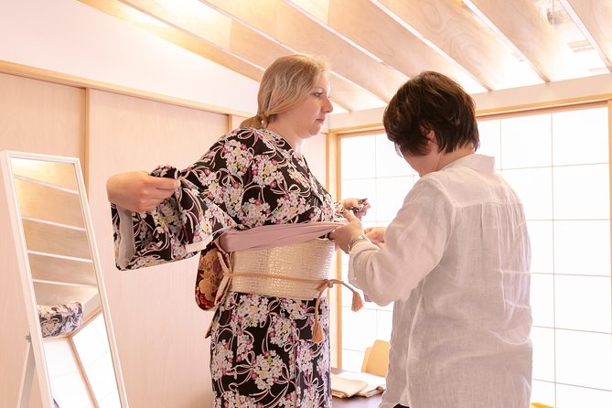 Kimono Experience 1 Hour Course - What to Expect