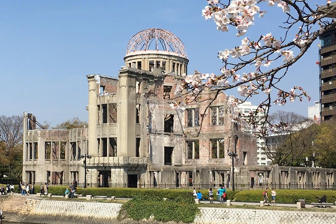 Full Day Tour in Hiroshima and Miyajima - Itinerary Highlights