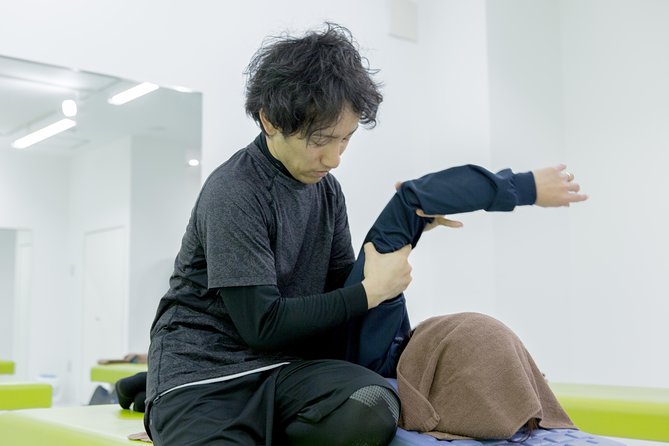 Experience Shiatsu Stretch in Japan - Directions and Pricing