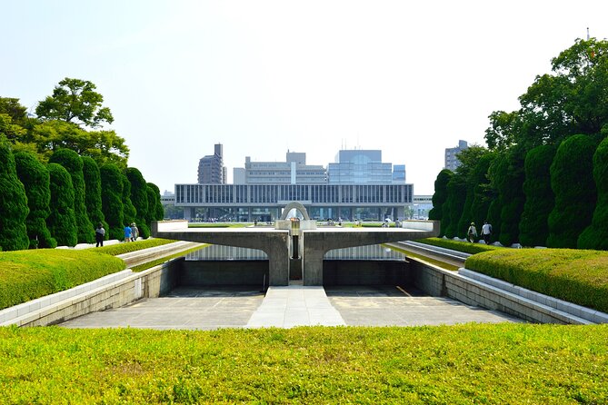 Hiroshima's Historic Walk: Castle, Dome & Peace Park - Reflecting at Peace Memorial Park