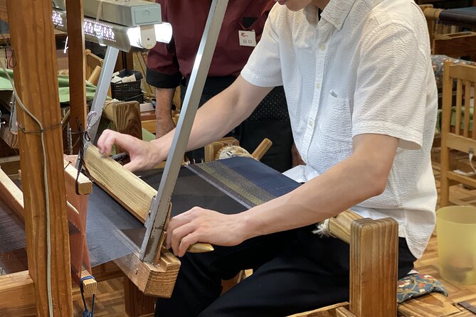 Private Experience of Weaving Oshima Tsumugi Textiles - Meeting Point and Transportation Details