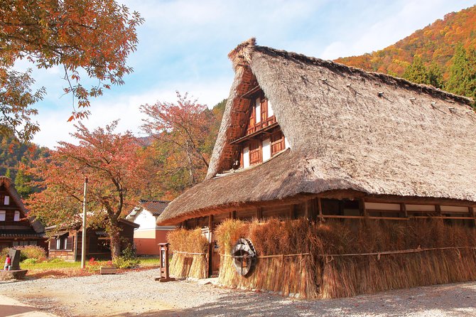 Gokayama and Shirakawago Photoshoot by Professional Photographer - Directions