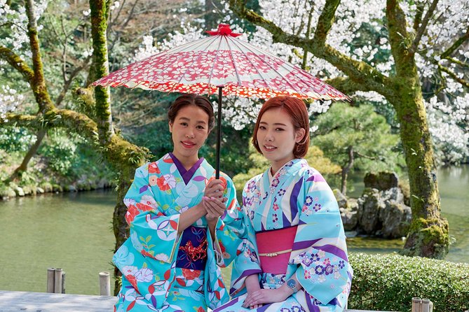 Kimono Rental : JPY 6,050~ - Meeting Point: Kanazawa New Grand Hotel