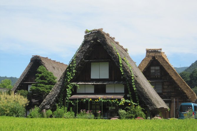 [One-Day Bus Tour Departing From Kanazawa Station] Shirakawa-Go and Gokayama - Two World Heritage Villages Enjoyable Bus Tour - Traveler Reviews