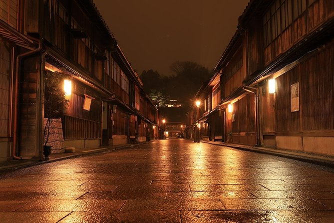 Guided Night Tour to Feel the Samurai Culture in Kanazawa - Additional Information