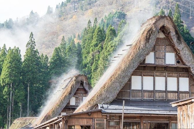 Kanazawa ⇒ Takayama (One Way) Including Shirakawago (Private Tour) - Group Size