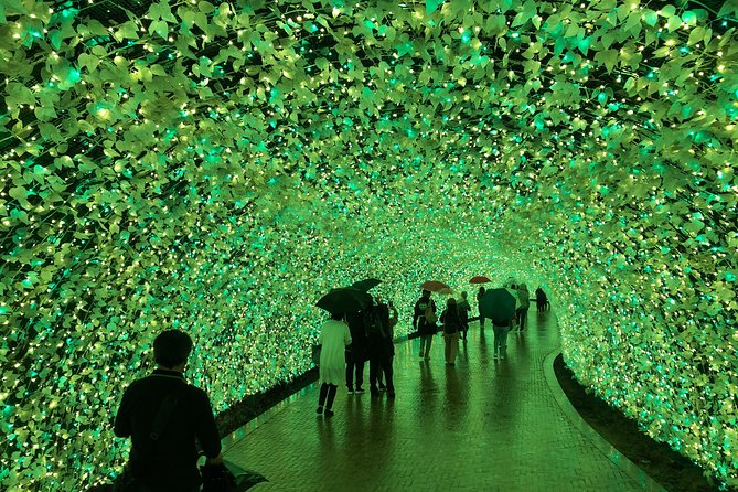 Half-Day Tour to Enjoy Japans Largest Illumination and Outlet - Traveler Experiences and Highlights