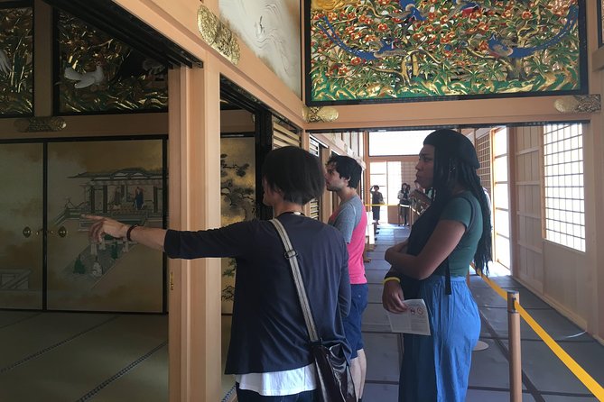 Guided Half-day Tour(AM) to Nagoya Castle & Tokugawa Museum and Garden - What To Expect