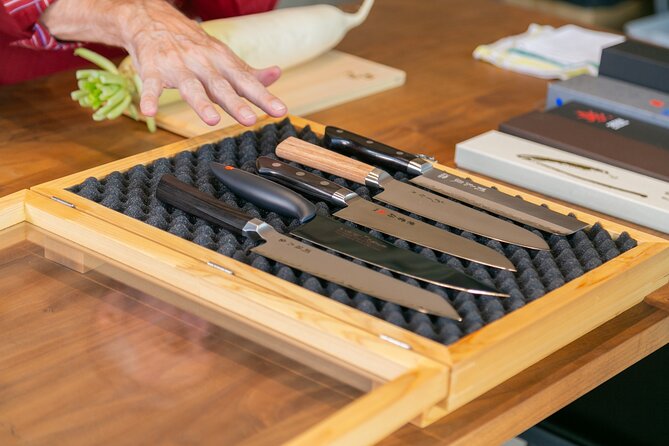 Private Knife Purchasing Tour in Seki Gifu - Additional Info