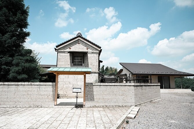 Guided Tours Local Oya Temple Course - Meeting Point Details