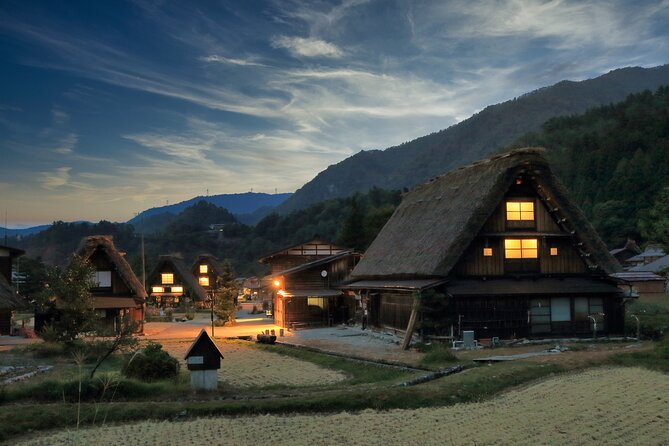 Photoshoot in Shirakawago/Takayama by Professional Photographer - Location and Photographer Information