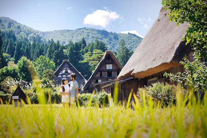 Photoshoot in Shirakawago/Takayama by Professional Photographer - Frequently Asked Questions