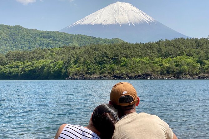 Full Day Tour to Mount Fuji - Meeting Point and Start Time