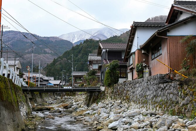 Nakasendo Historical Town and Hidden Craft Village Walking Tour - Frequently Asked Questions