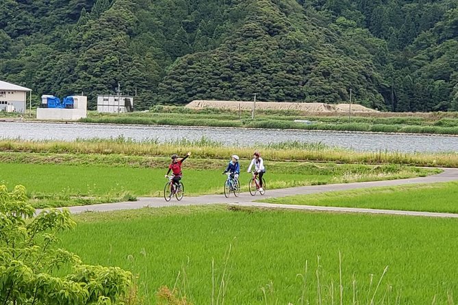 Kinosaki Onsen Cycling Tour Kinosaki & Riverside Experience - Reviews