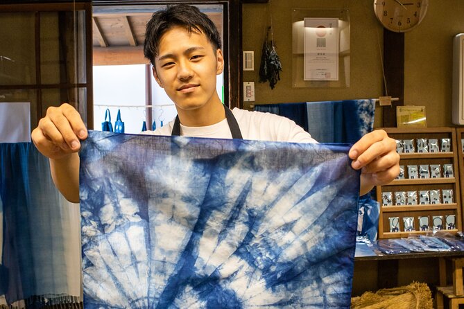 Indigo Dyeing Experience : Handkerchief / Tokushima, Shikoku - Location and Experience Details