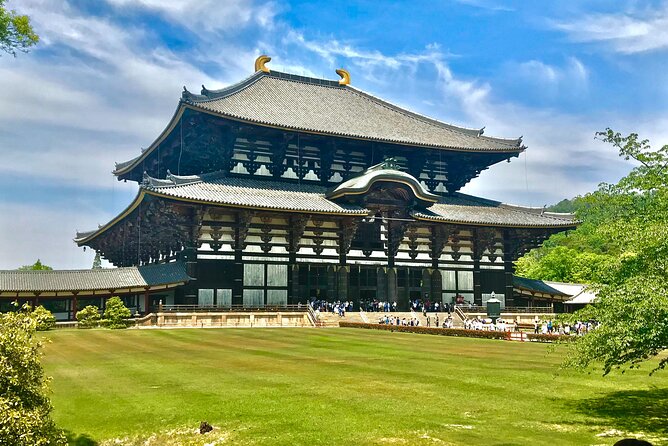 Guided Tour of Todai-ji and Nara Park (Guide in Spanish) - Key Takeaways