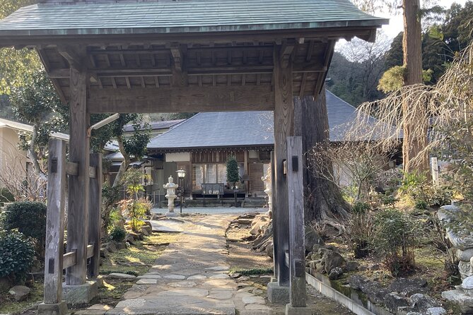 Zazen Meditation,Shojin Ryori and Tea Ceremony in a Temple - Location and Meeting Point