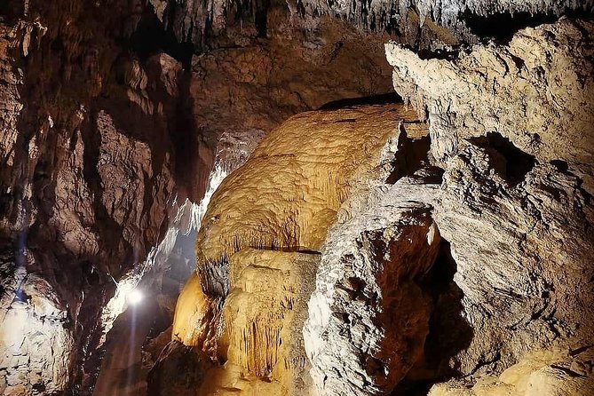 CAVE OKINAWA a Mysterious Limestone CAVE That You Can Easily Enjoy! - Directions