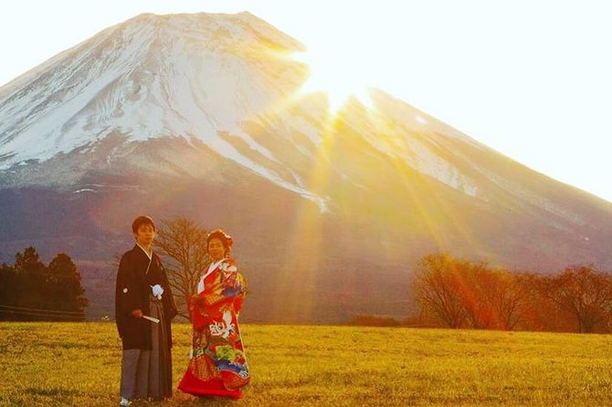 Photo Wedding at the Most Beautiful Mt. Fuji by Professionals - Services and Photo Delivery Information