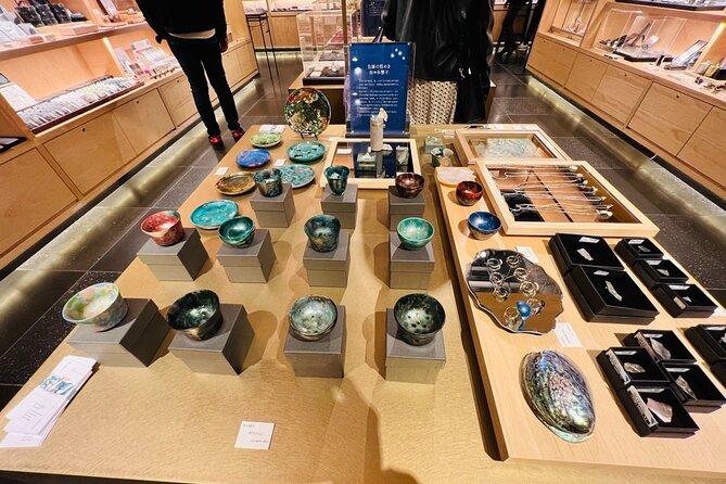 Small-Group Souvenirs Hunting Tour in Ginza - Cancellation Policy Guidelines