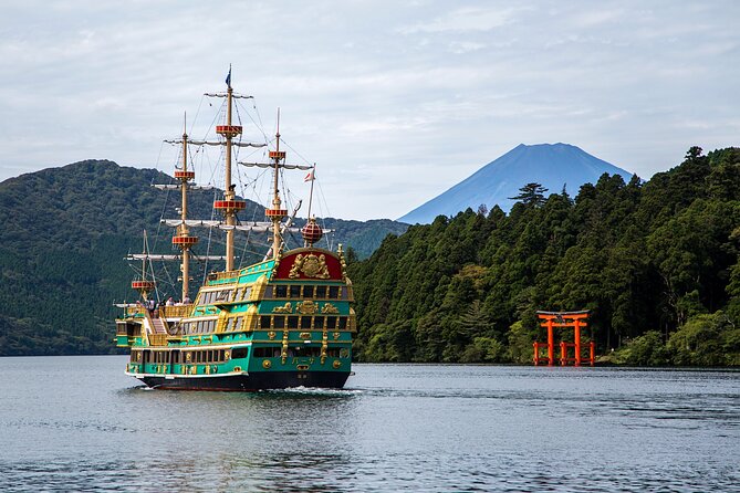 Guided Private Day Tour: Lake Ashi Cruise & Hakone Highlights - Meeting and Pickup Details