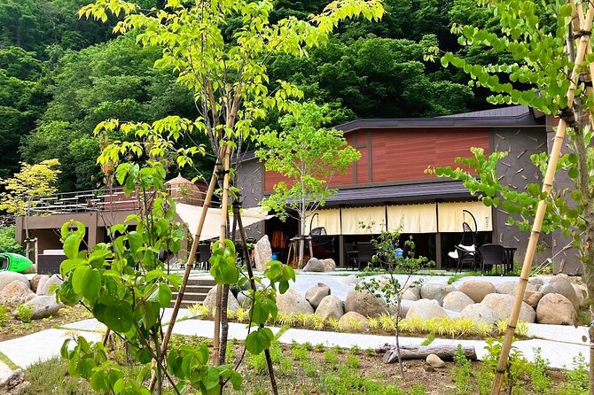 Private Natural Beauty of Sapporo by SUP at Jozankei Onsen - What to Expect