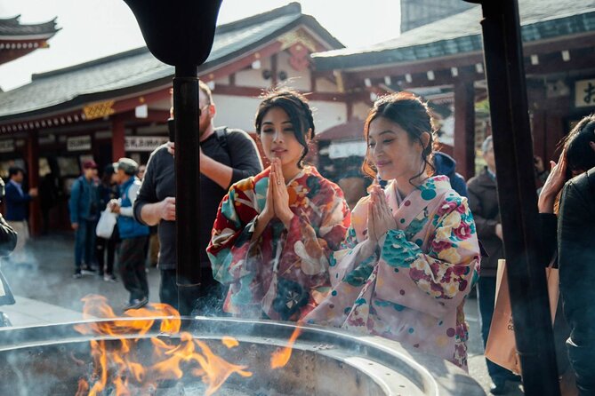 Asakusa, Tokyo: Traditional Kimono Rental Experience at WARGO - Just The Basics