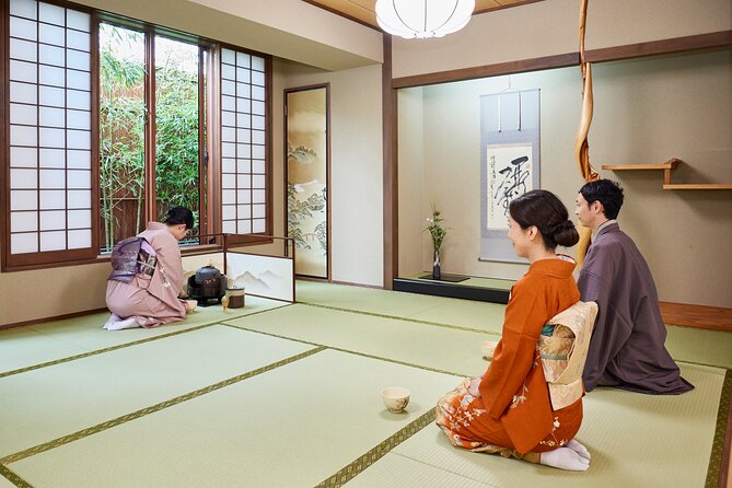 kimono-tea-ceremony-at-tokyo-maikoya-location-tokyo-japan