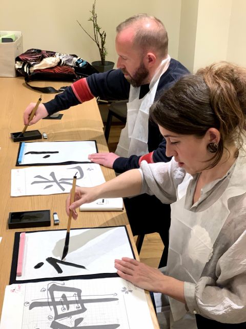 Kyoto: Local Home Visit and Japanese Calligraphy Class - Customer Reviews