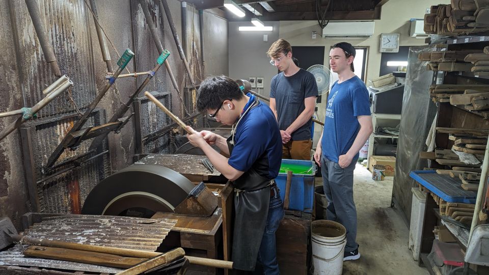 From Osaka: Sakai Knife Factory and Craft Walking Tour - Tour Experience