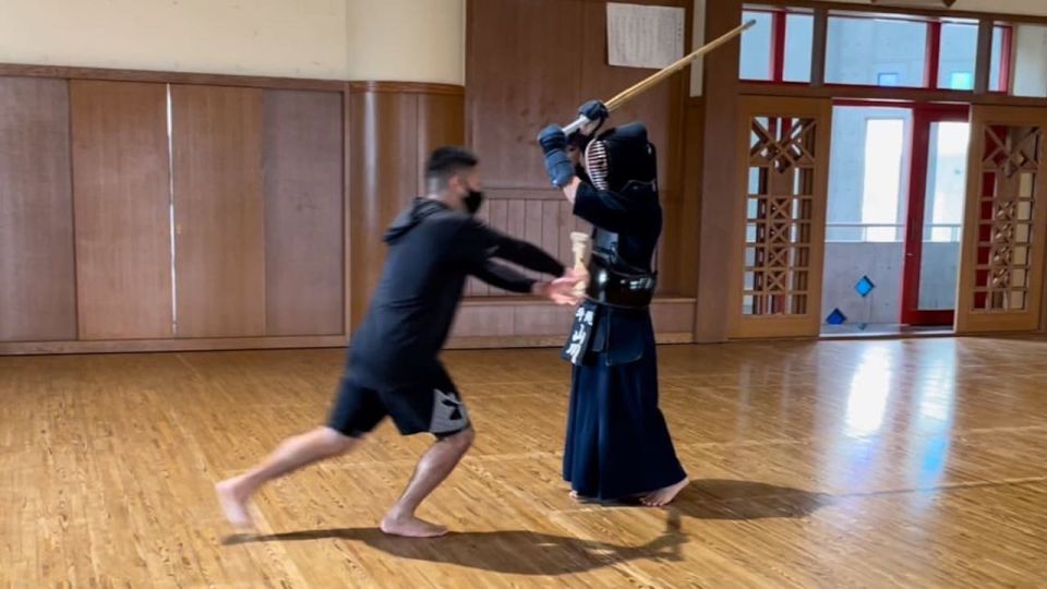 Okinawa: Kendo Martial Arts Lesson - Group Size and Inclusions