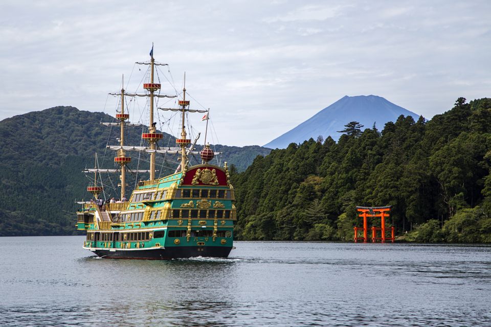 From Tokyo: Private Day Trip to Hakone With Lake Ashi Cruise - Key Takeaways