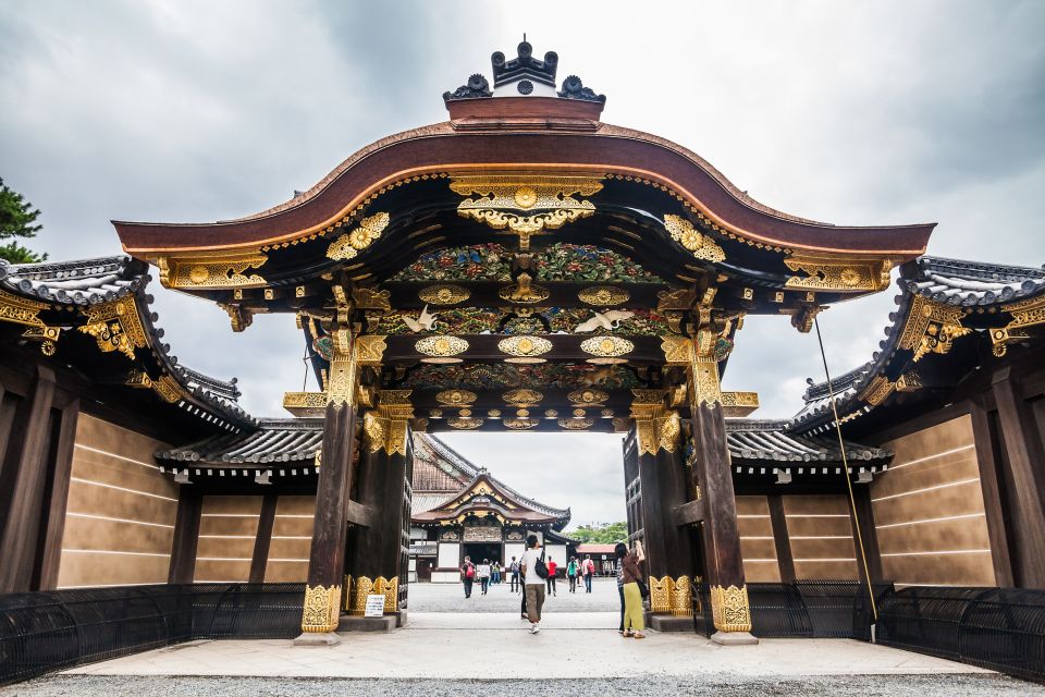 Kyoto: Imperial Palace & Nijo Castle Guided Walking Tour - Customer Reviews