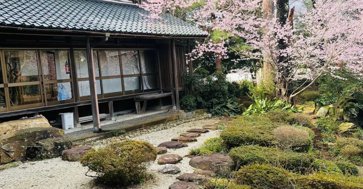 Silence Retreat at a Temple With English Speaking Monk - Temple Activities