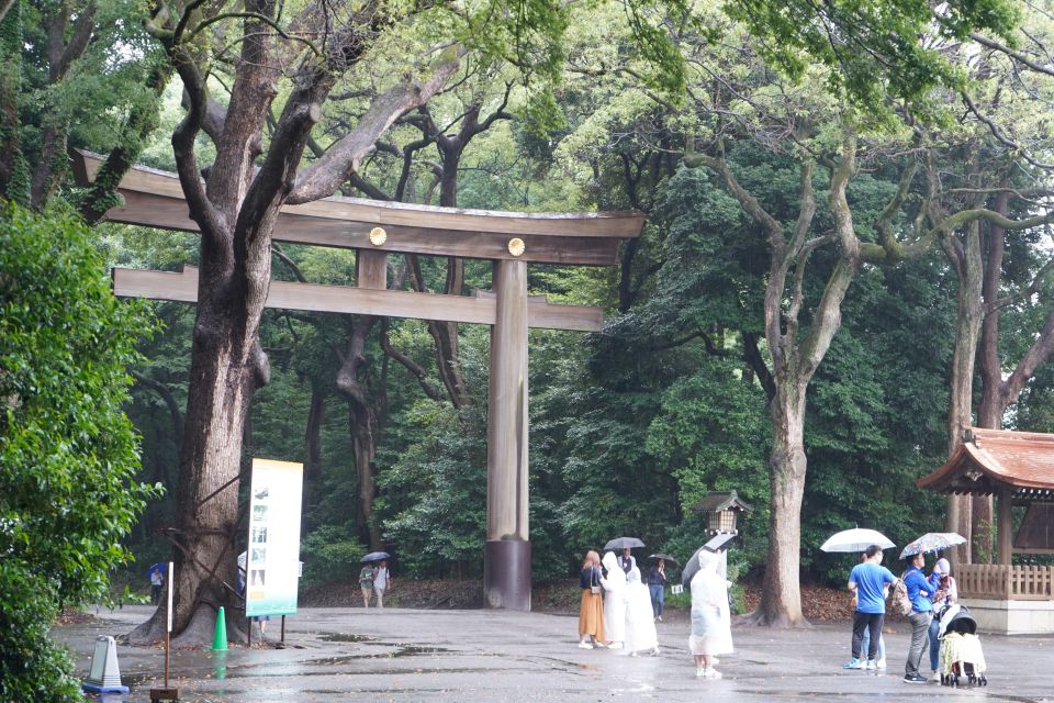 Tokyo: Meiji Jingu Shrine With Smartphone Audio Guide App - Key Takeaways