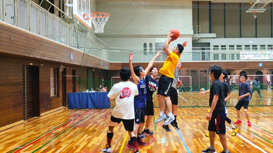 Basketball in Osaka With Local Players! - Booking Information