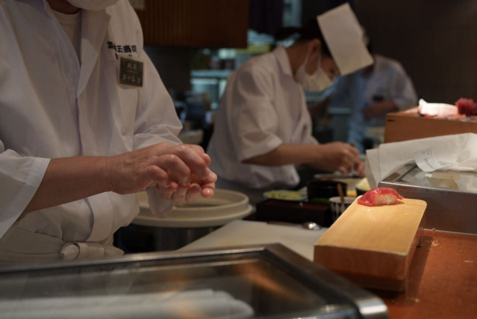 Experience Tsukiji Culture and Food｜Sushi & Sake Comparison - Booking Policies and Information