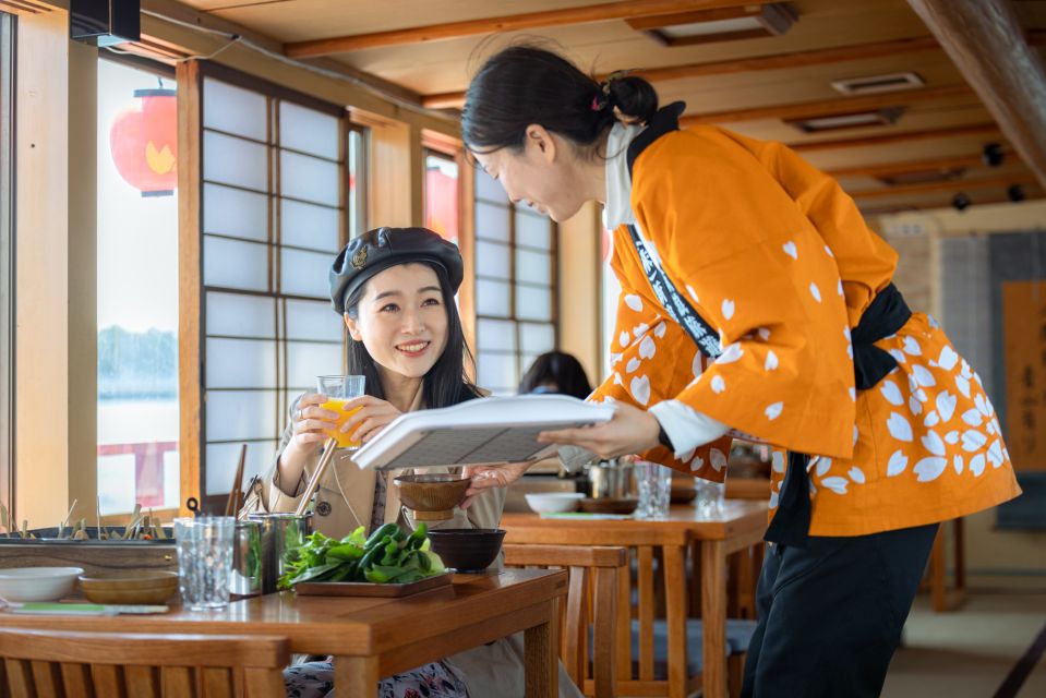 Tokyo: Yakatabune Cruise With Meal and Traditional Show - Important Information